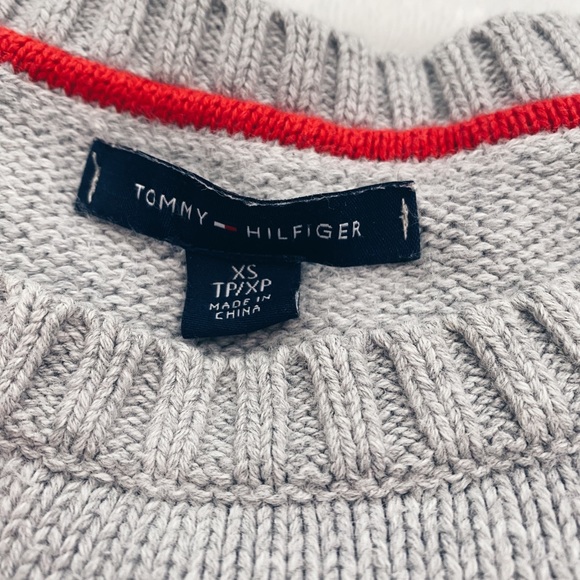 Tommy Hilfiger Logo Sweater-size x-small - Picture 3 of 3